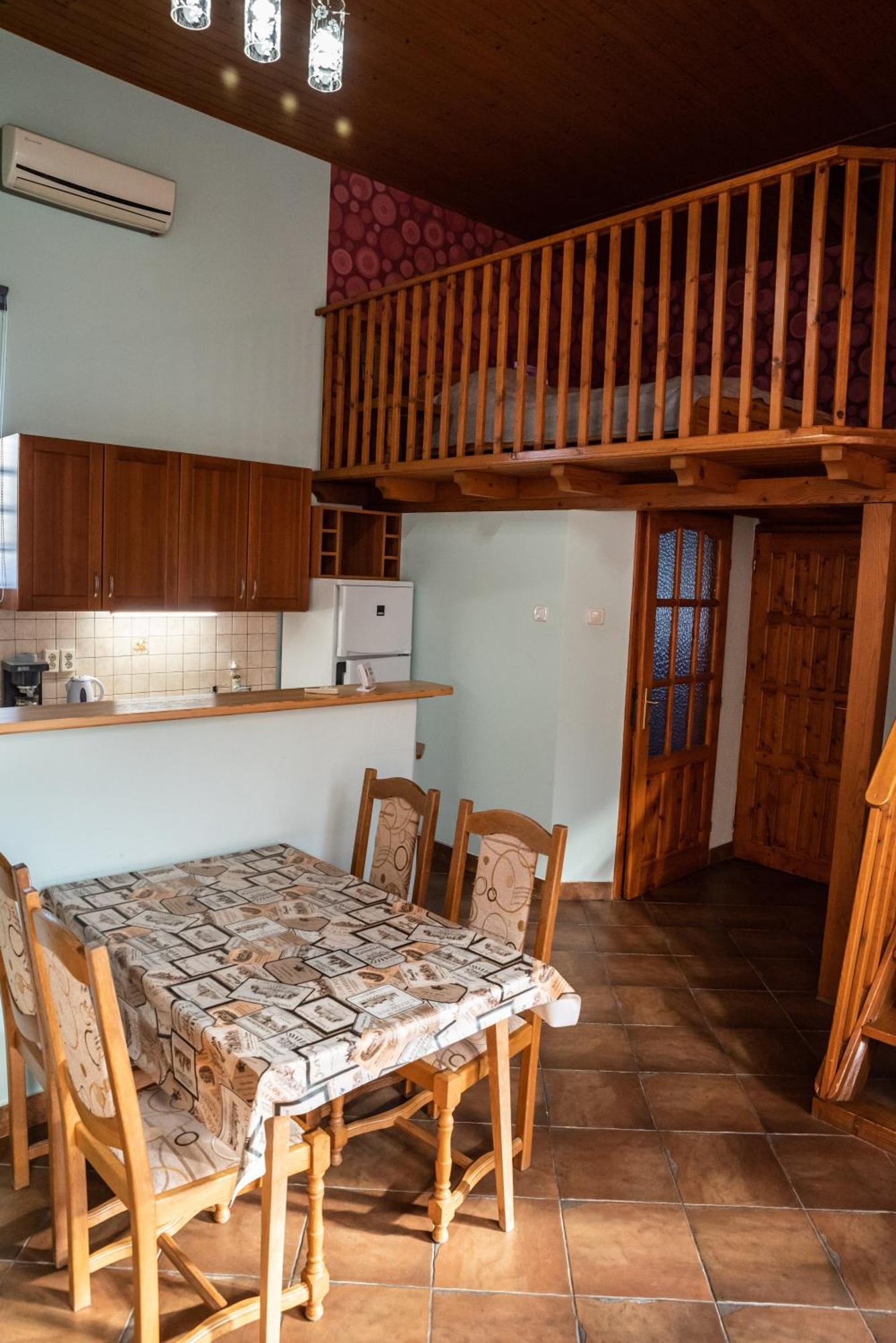 Gesztenye Apartman Мако Екстер'єр фото